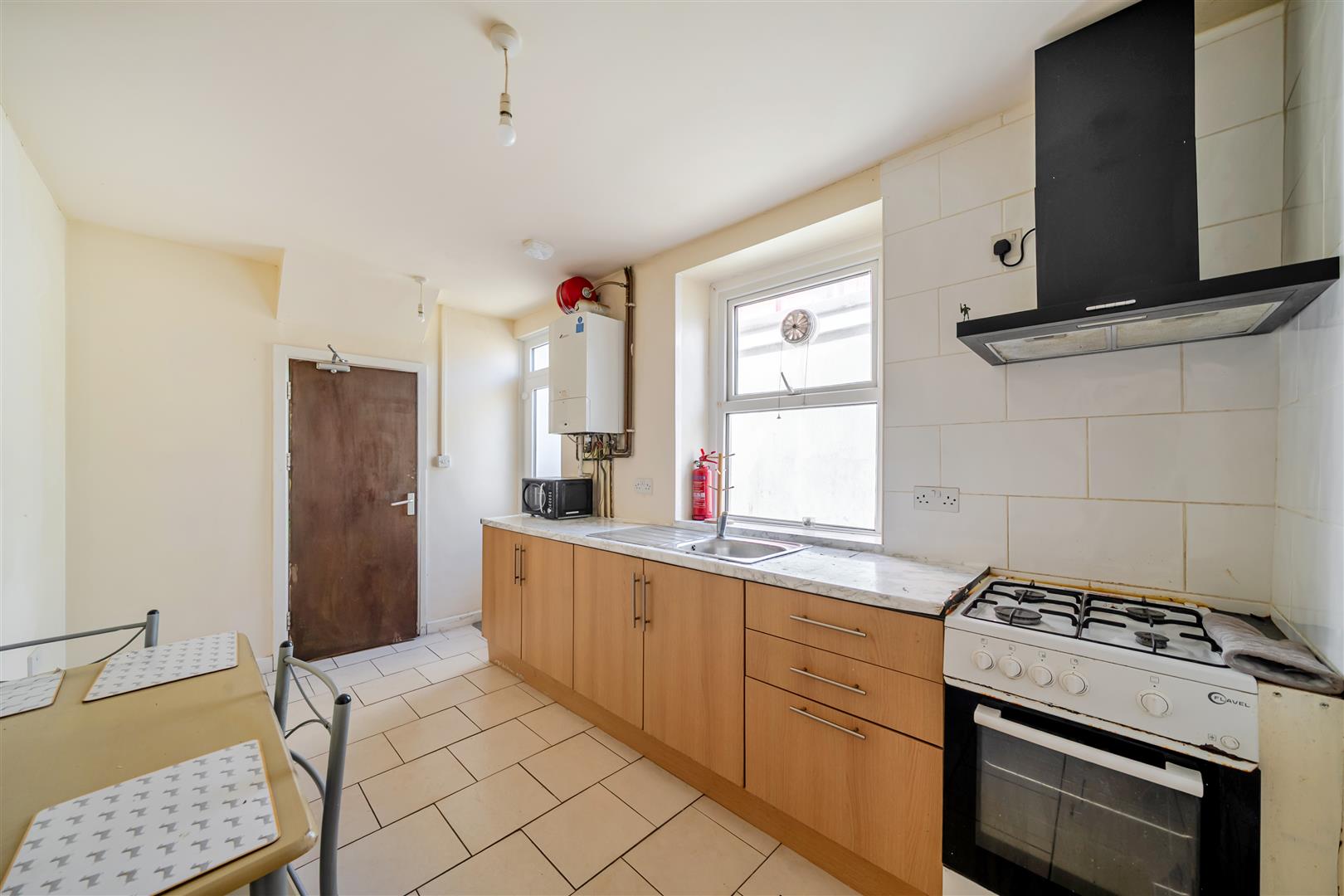 Vincent Street, Sandfields, Swansea, SA1 3TY